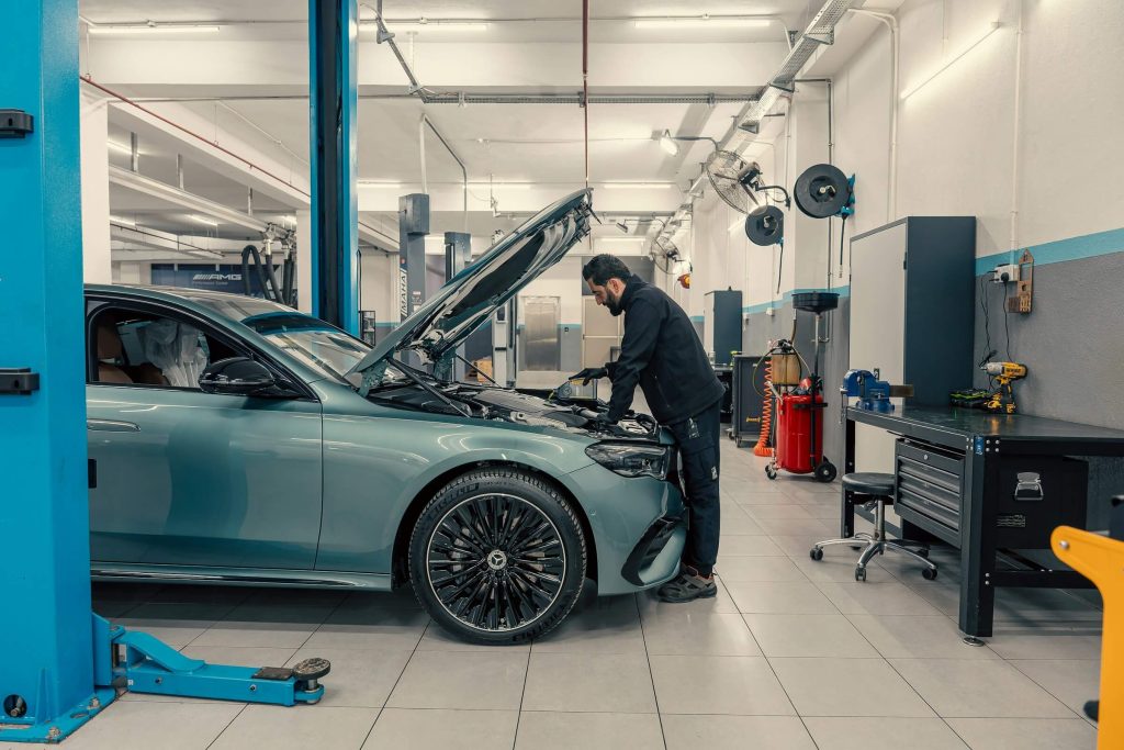 remap warrington 6 mechanic repairing car in garage